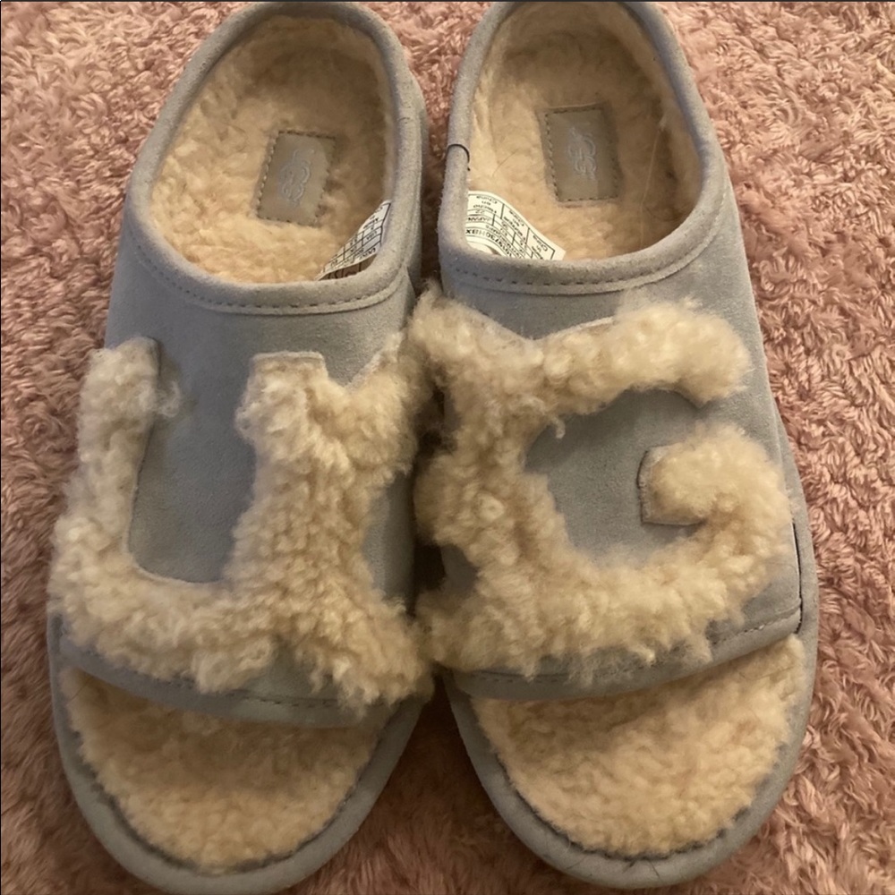 UGG